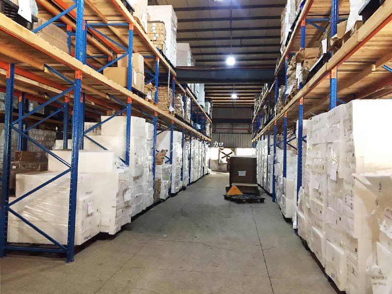 合理保養(yǎng)重型貨架，倉儲10年無憂