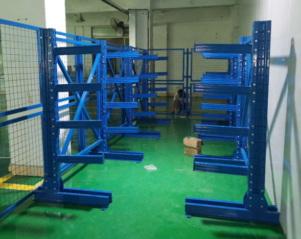 倉(cāng)庫(kù)中最常用的貨架是哪些？-懸臂貨架